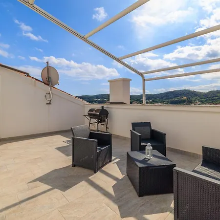 Apartman Sanja *