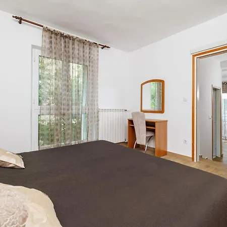 Sanja * Supetarska Draga